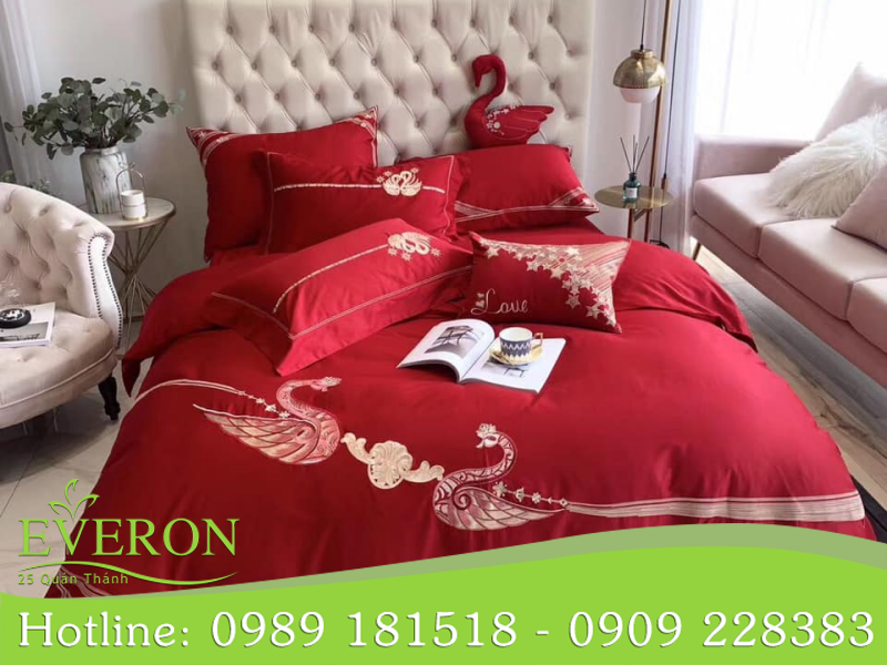 Cách chọn bộ ga giường cưới đẹp cho không gian lãng mạn